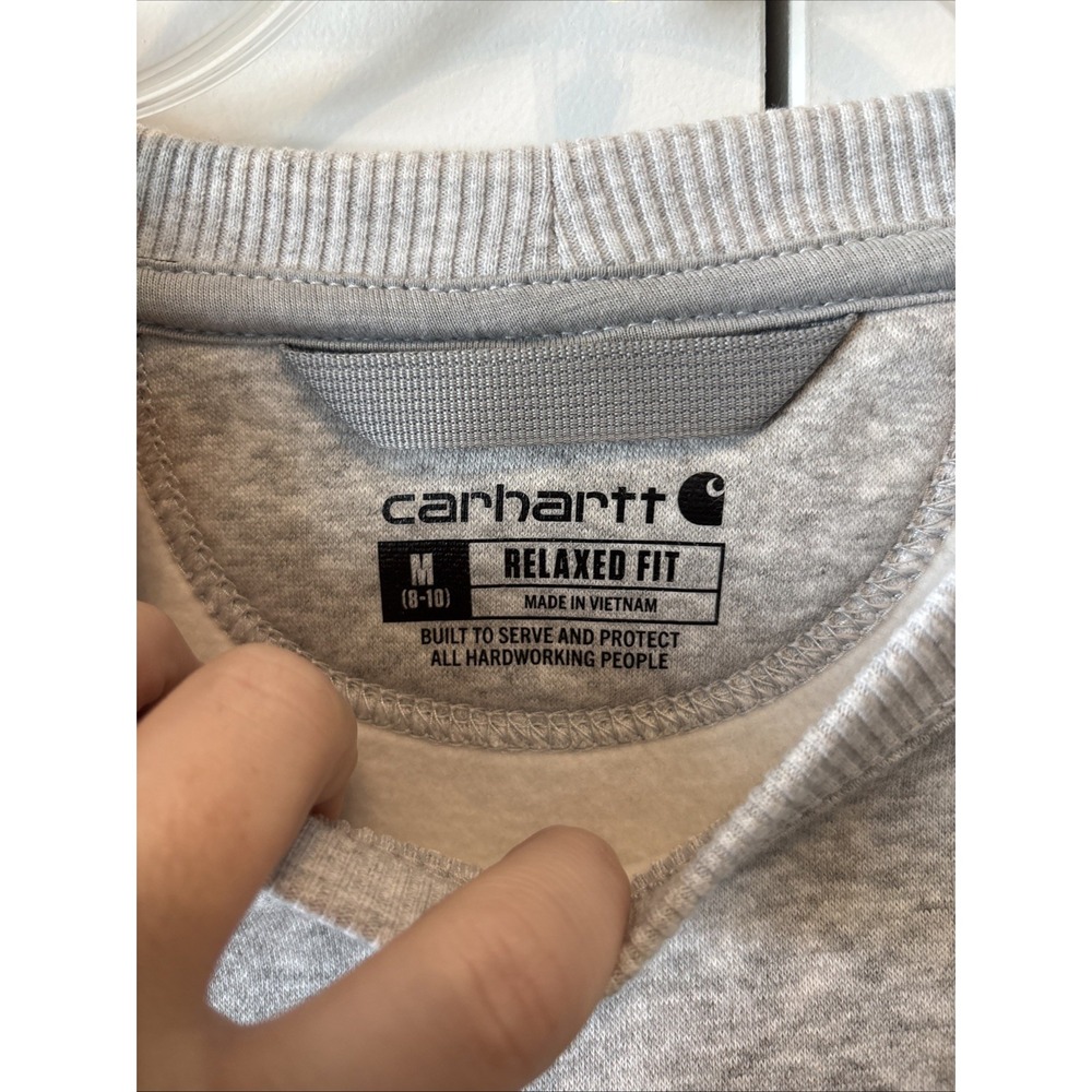 NWT Carhartt Women's Relaxed Fit Midweight Graphic Logo Crewneck Sweatshirt M - Picture 4 of 10